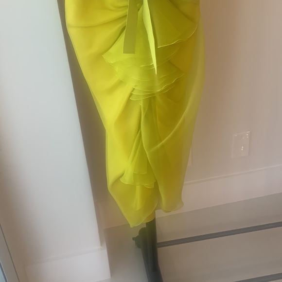 Dress by Moschino - Picture 3 of 6